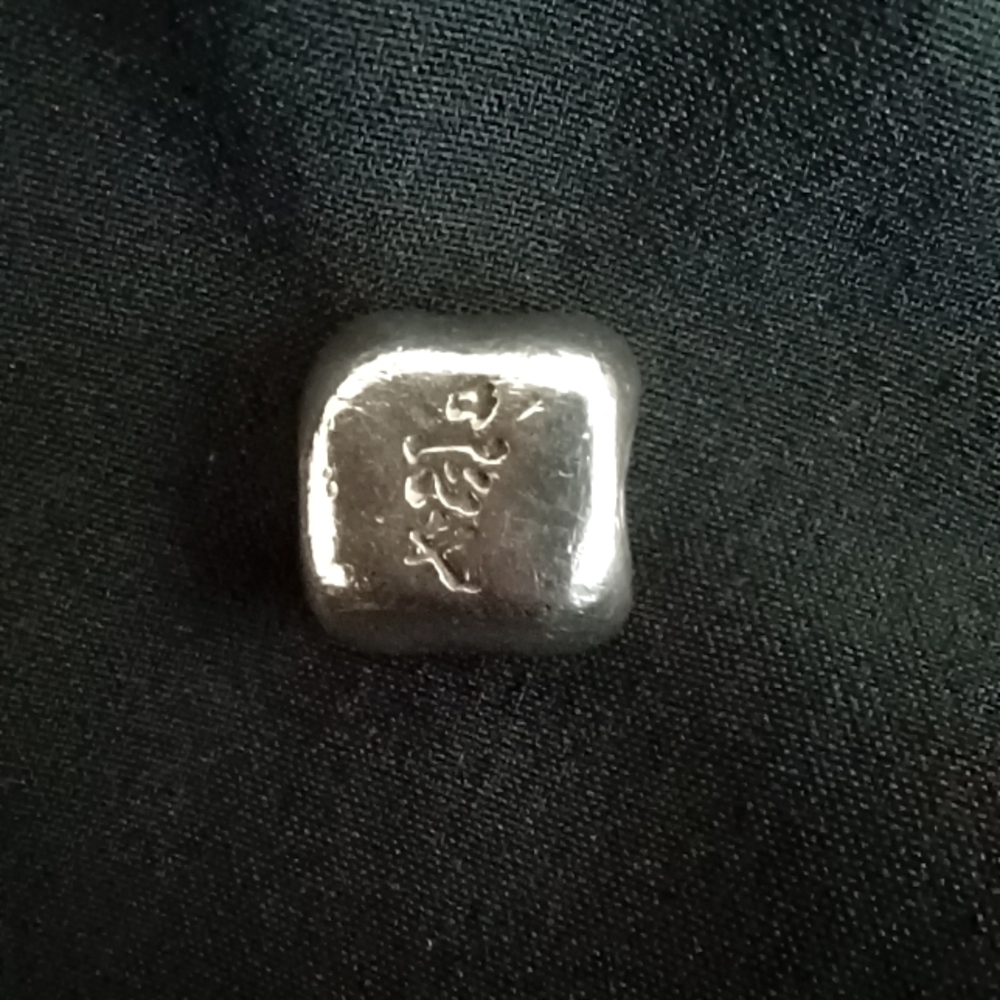 Pandora LOVE Charm
